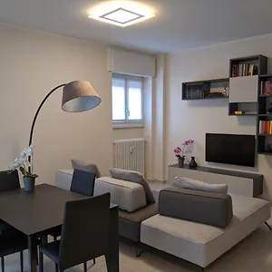  Appartement Modern Apartment - Como Centro